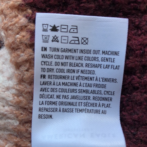 🔥NWT🔥 American Eagle Outfitters Women’s Oversized Waffle Knit V-Neck Sweater - Picture 7 of 10